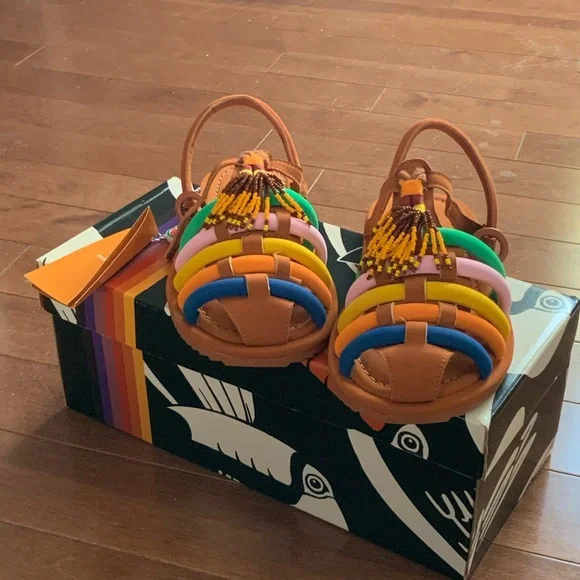 FARM Rio Multicolor Sandals - Picture 1 of 6